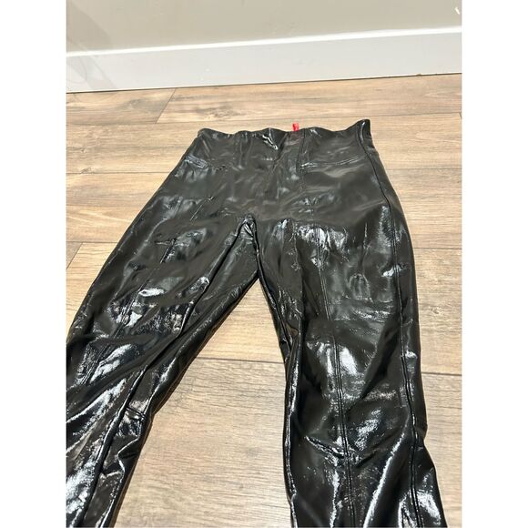 SPANX faux leather leggings - Picture 7 of 11